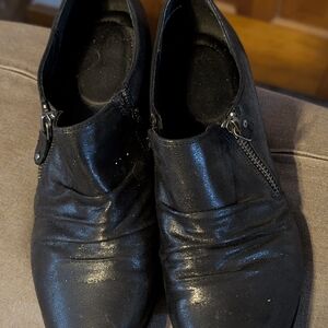 Anita Women's Black Ankle Booties